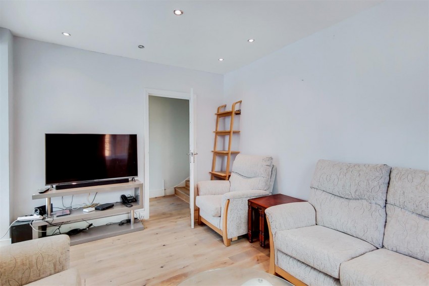 Images for Chestnut Road, West Norwood