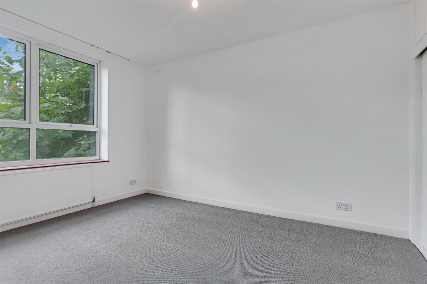 Images for Holmbush Road, London