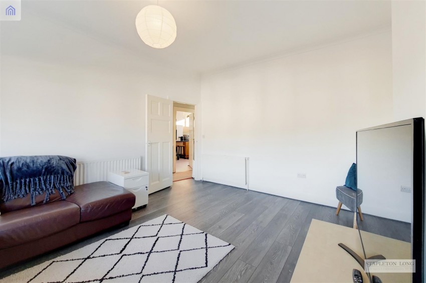 Images for Chestnut Road, London