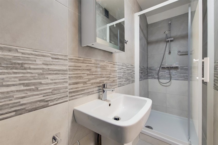 Images for Balham High Road, London