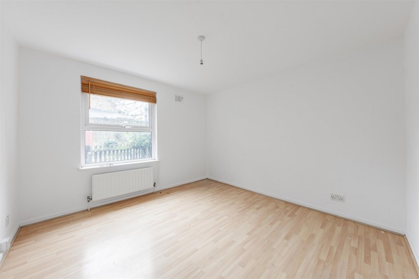 Images for Dunelm Grove, London
