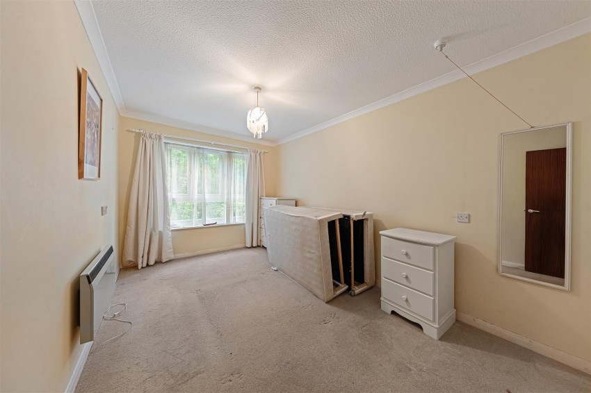 Images for Cedar Close, London