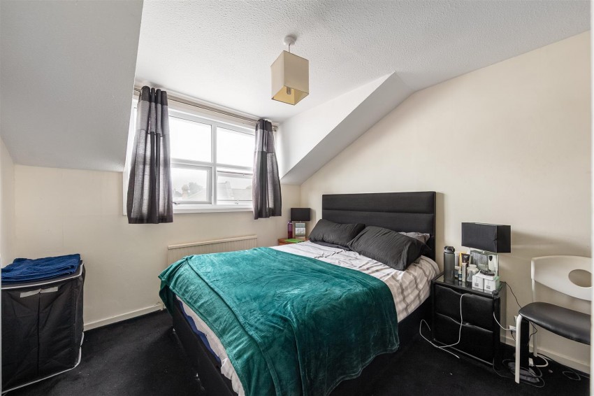 Images for Yeoman Close, London