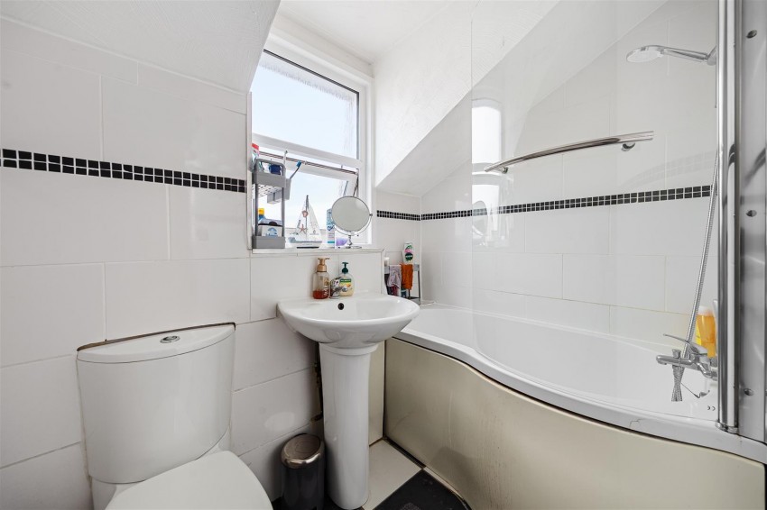 Images for Yeoman Close, London