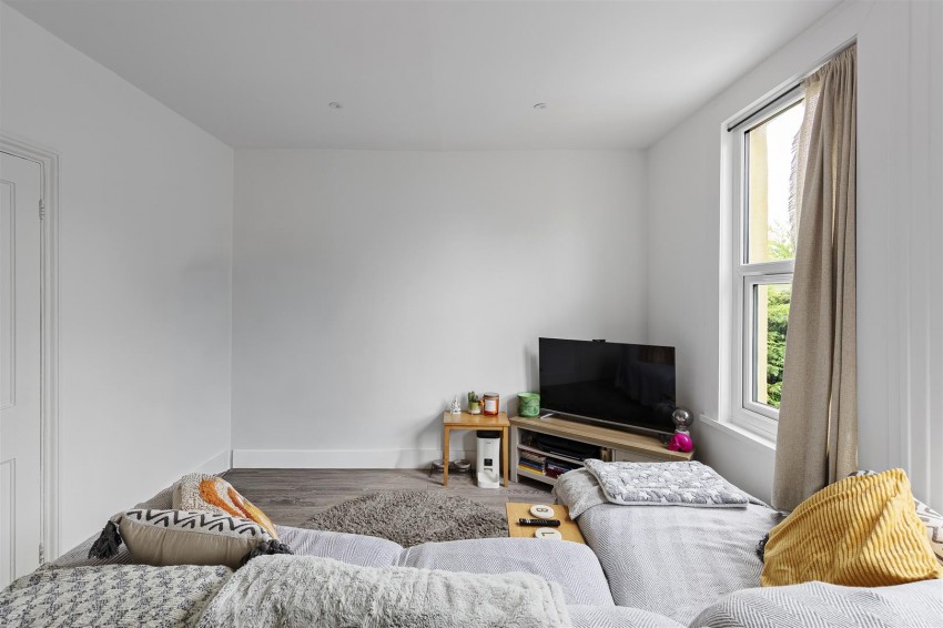 Images for Montague Road, London