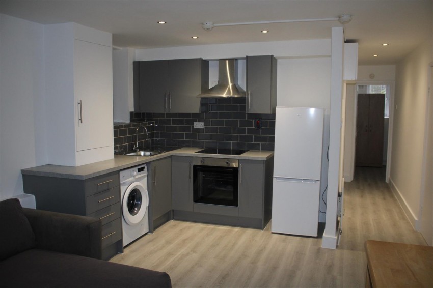 Images for Gleneagle Road, London