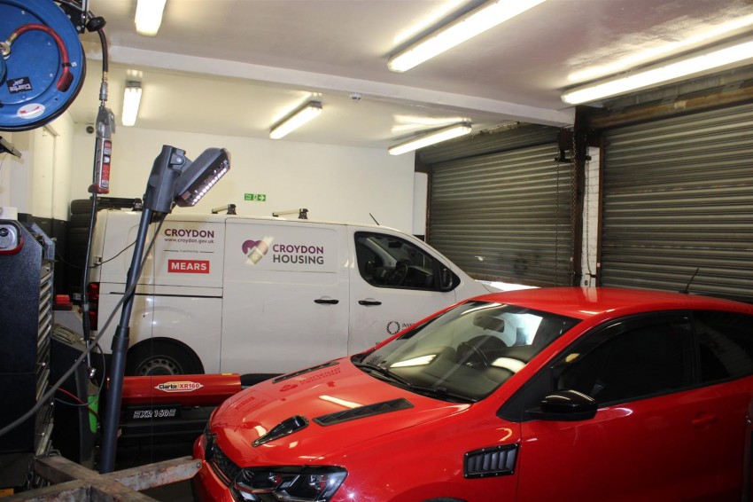 Images for Selsdon Road, South Croydon