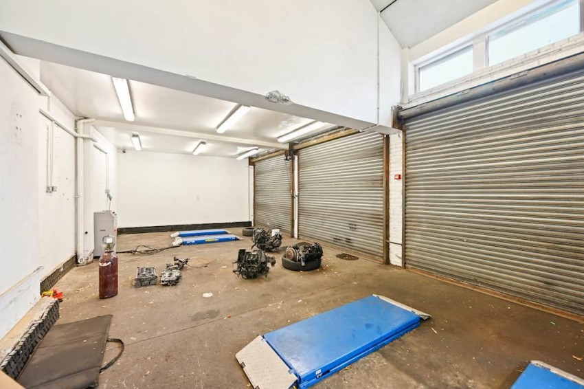 Images for Selsdon Road, South Croydon