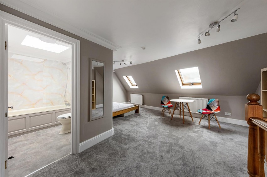 Images for Knights Hill, London